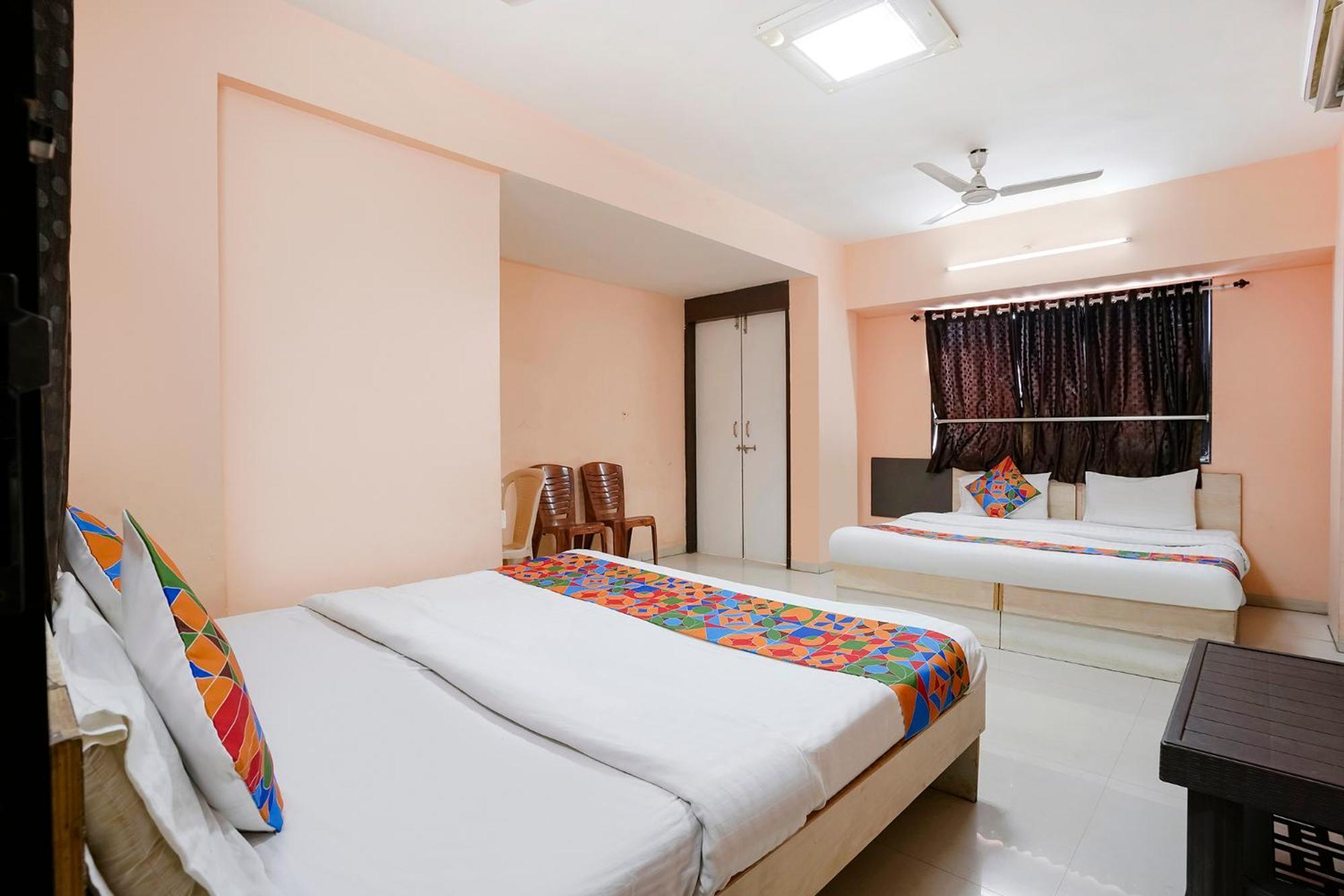 Fabexpress Rama Palace Nashik Exterior photo